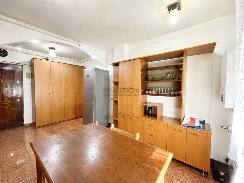 Timpuri Noi 2 camere decomandat   62mp  etaj 1 - centrala   metrou